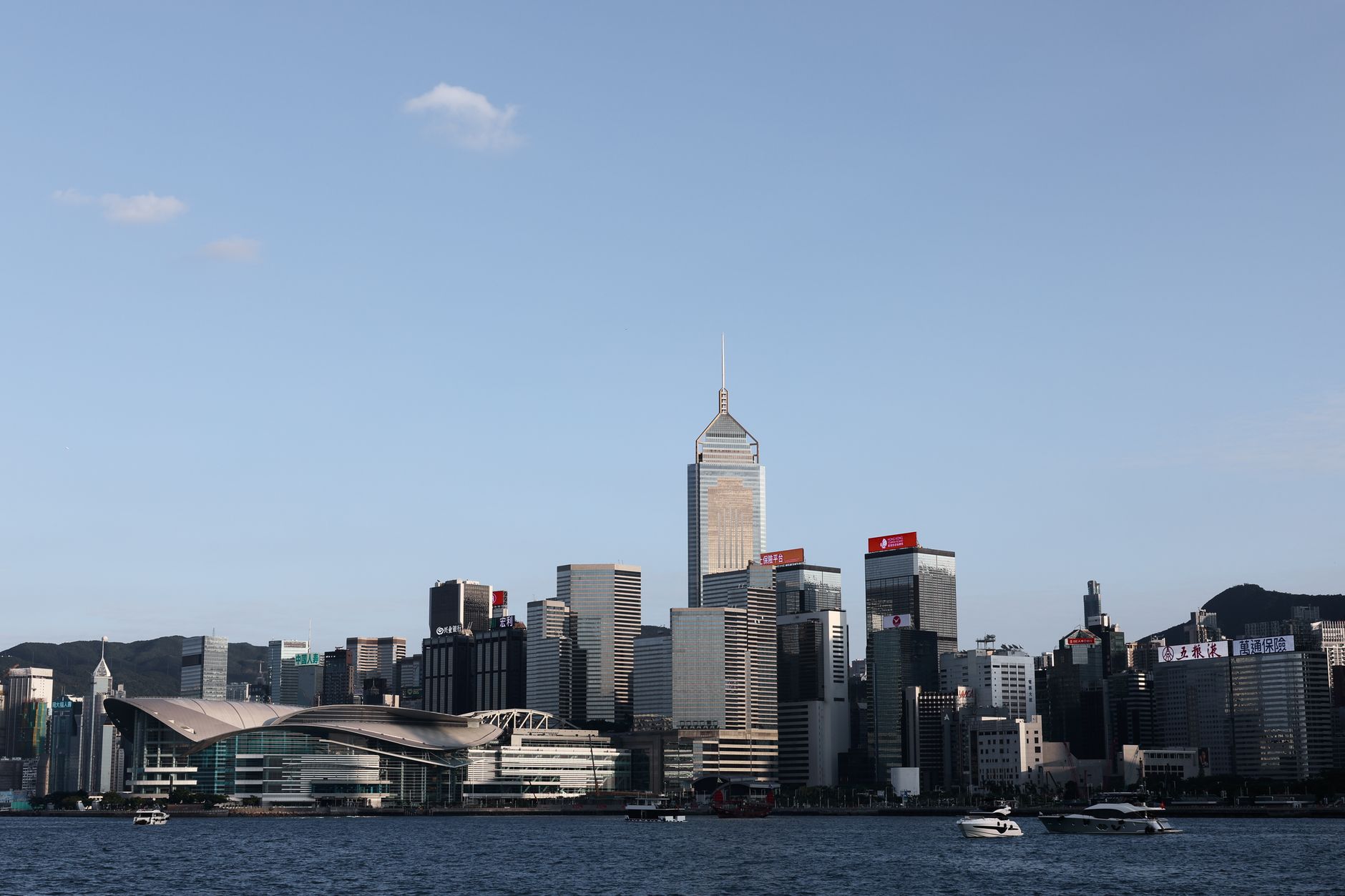 What to Expect When Opening a Corporate Bank Account in Hong Kong